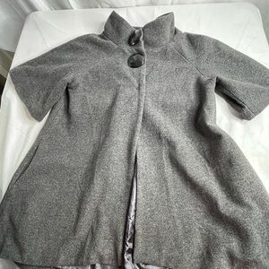 GrifflII Paris Women’s Large wool-blend swing coat with a high collar